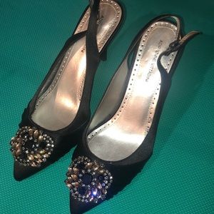 Euc beaded size 10 black Adrienne vitadini heels